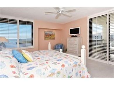Longboat key 2 bed Vacation Condo- Water Views